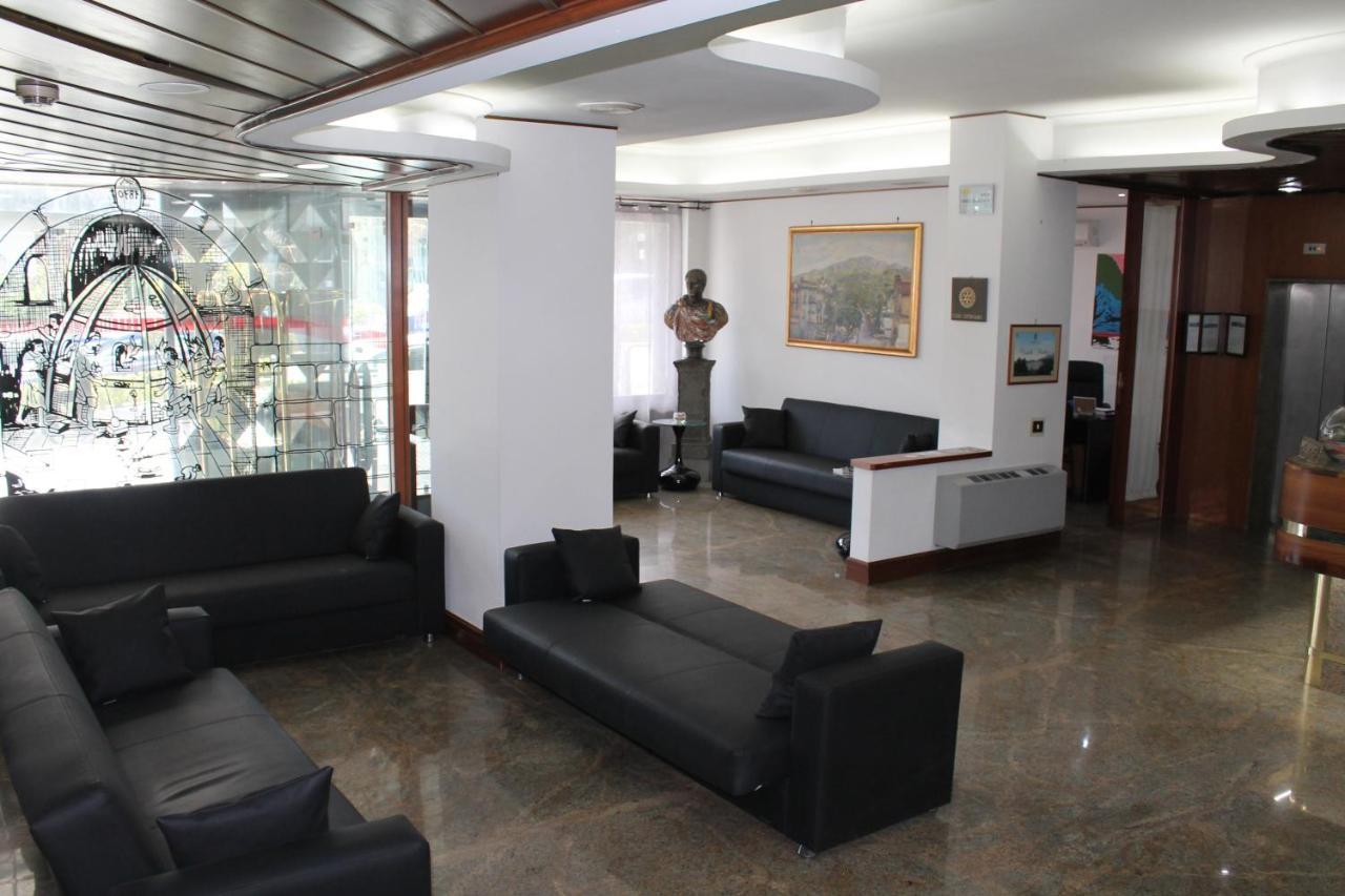Augustus Otel Ottaviano Dış mekan fotoğraf