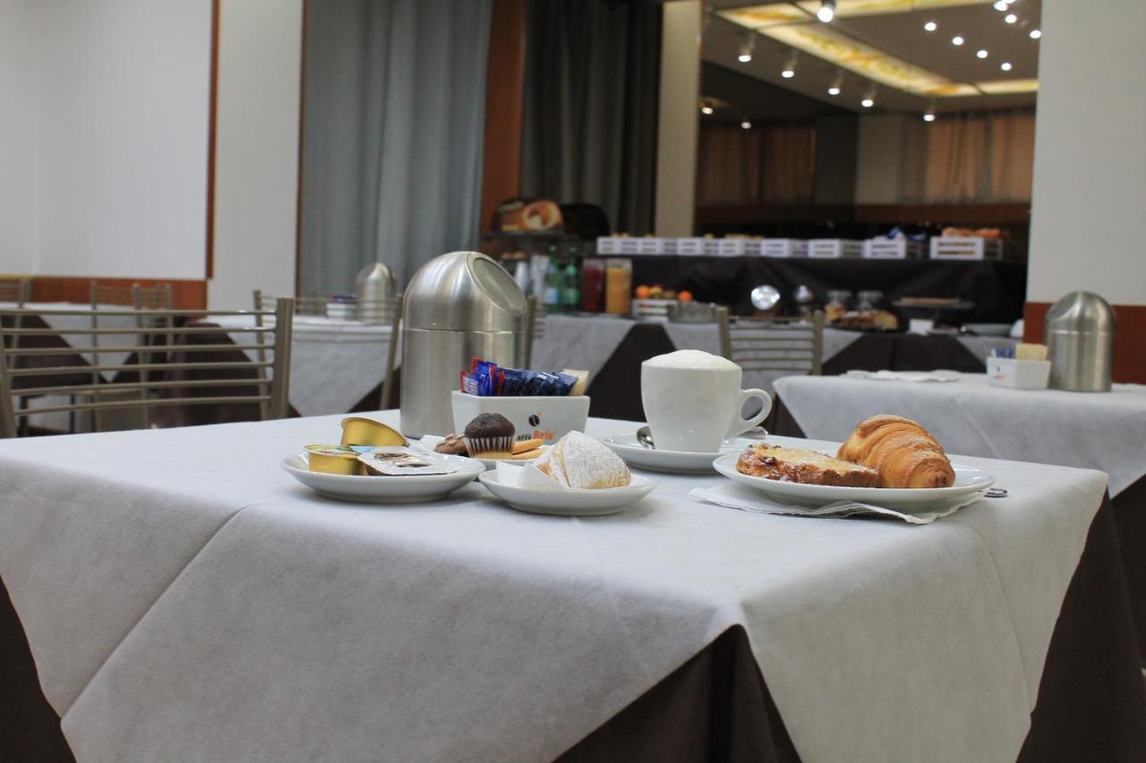 Augustus Otel Ottaviano Dış mekan fotoğraf