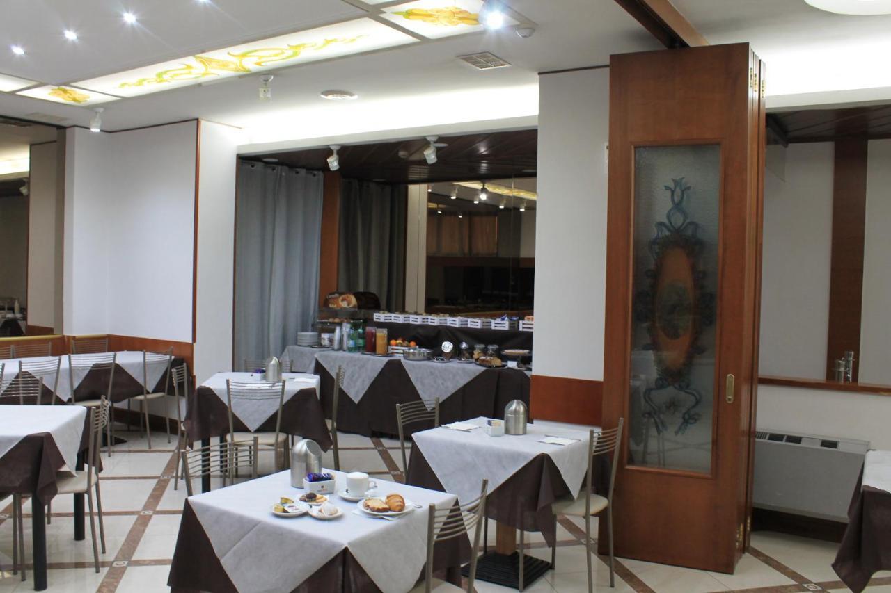 Augustus Otel Ottaviano Dış mekan fotoğraf